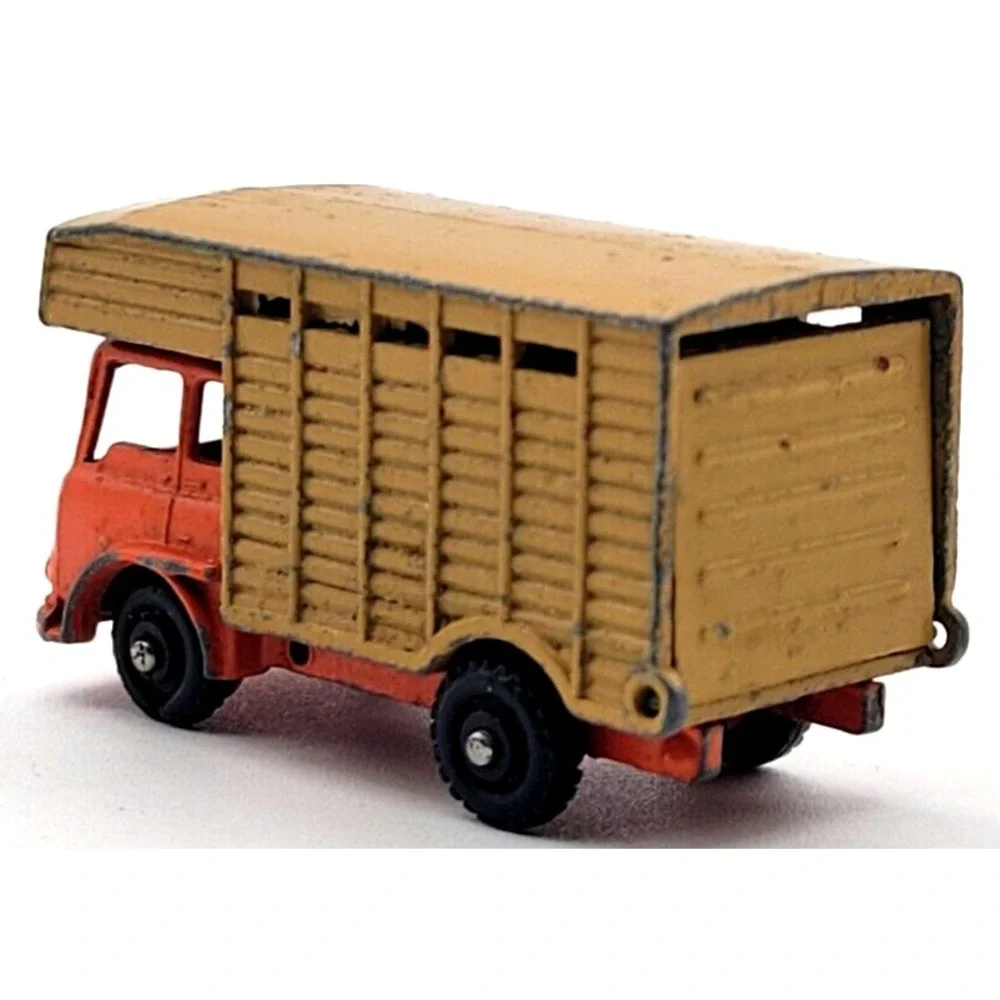 Cattle Horse Transport Bedford Budgie circa '60s No. 25 UK England‎